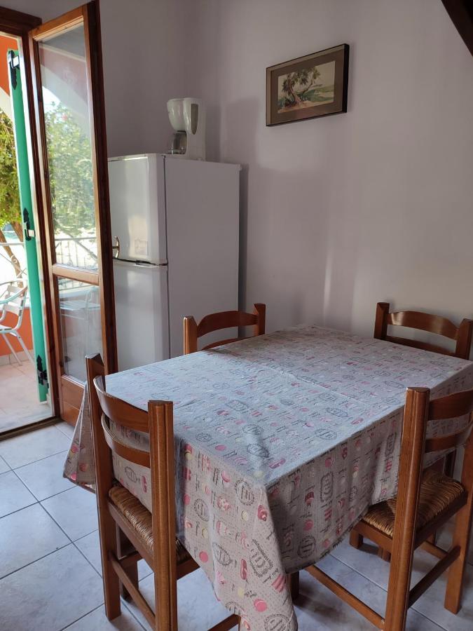 Villa Marina Apartment2 Ypsos Eksteriør bilde